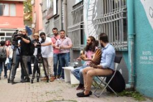 Sınırları Aşan Sanat: Göç ve Dayanışma Üzerine Söyleşiler – IV 4 humussedasi